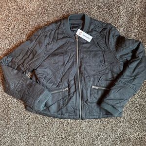 Lily & Lottie Quilted Bomber Jacket- Grey- Medium